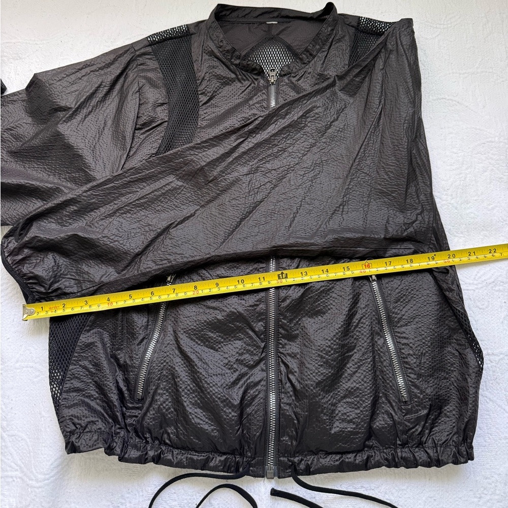 ALO Yoga Women's Black Lightweight Sunset After Yoga Jacket. Size M - Picture 13 of 14